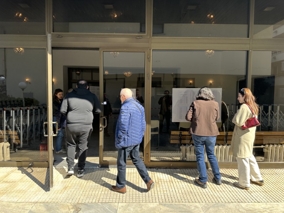 Bulgaristan 5 yılda 8&rsquo;inci kez sandık başında: T&uuml;rkiye&rsquo;de 27 sandık kuruldu