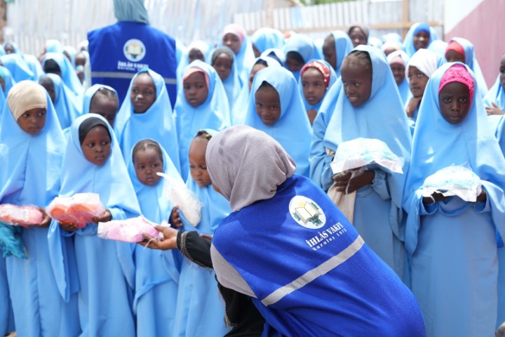 İhlas Vakfı vekaleten kurban hisse bedellerini a&ccedil;ıkladı
