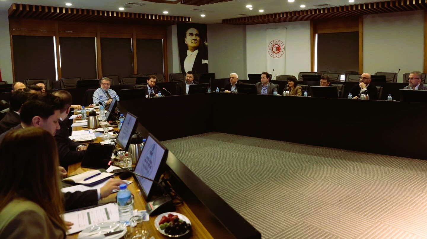 DENİB&rsquo;in yeni y&ouml;netim kurulu g&ouml;rev dağılımını yaptı
