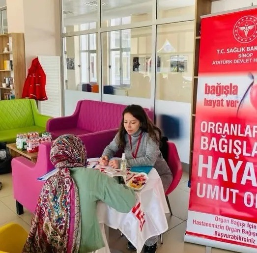Sinop&rsquo;ta organ bağışı bilinci kamp&uuml;ste anlatıldı
