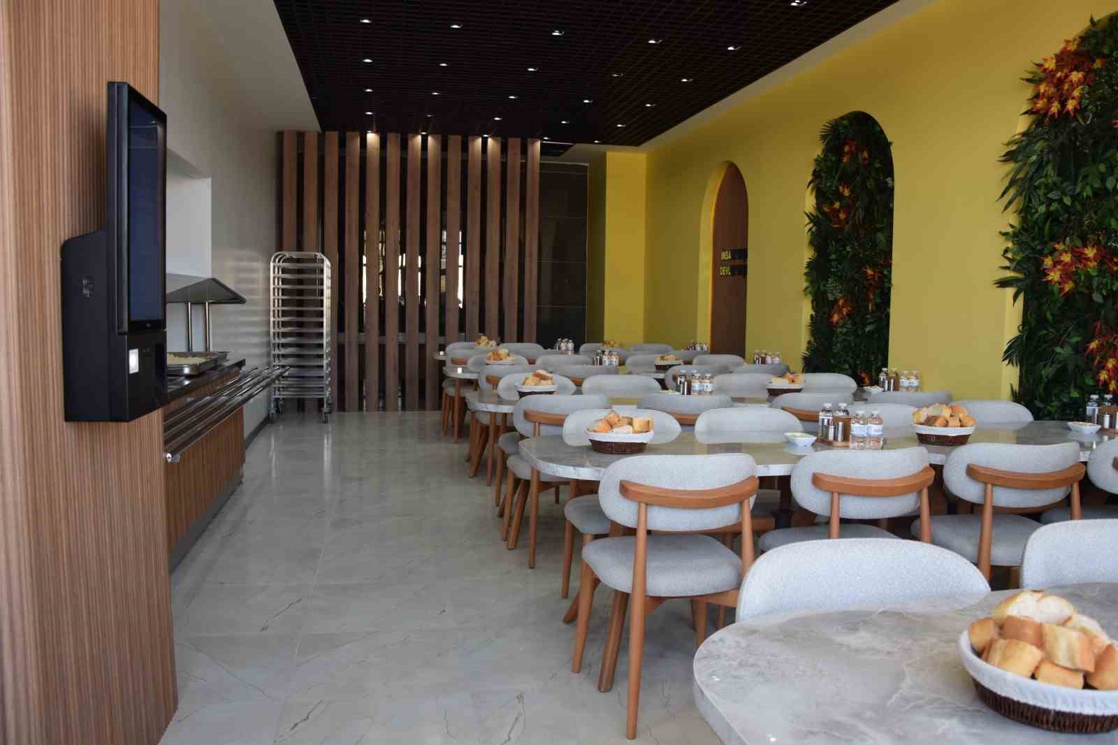 Karapınar&rsquo;da "G&ouml;n&uuml;l Sofrası" kapılarını a&ccedil;tı
