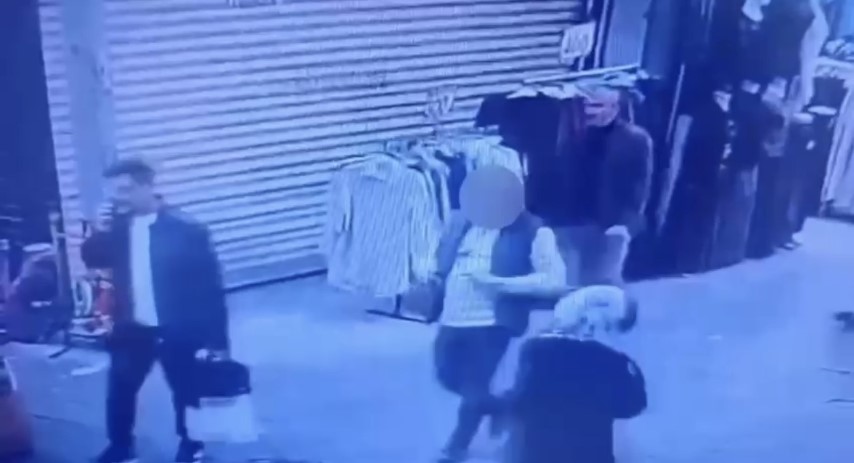 Sahte savcı ve polis şebekesi yaşlı &ccedil;iftin 2 milyonluk ziynet eşyalarını &ccedil;aldı