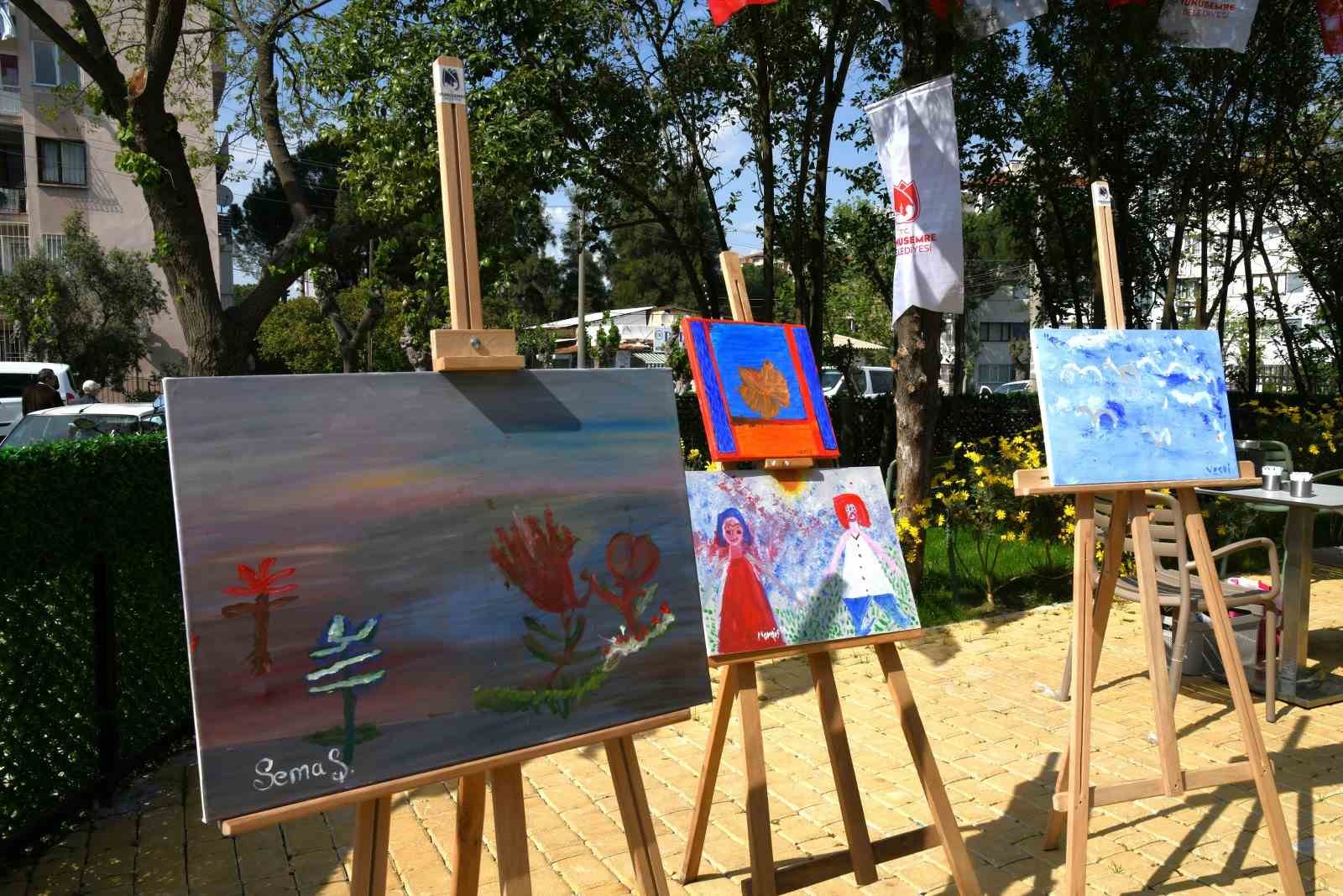 Emekli Kafe&rsquo;de duygu dolu sergi
