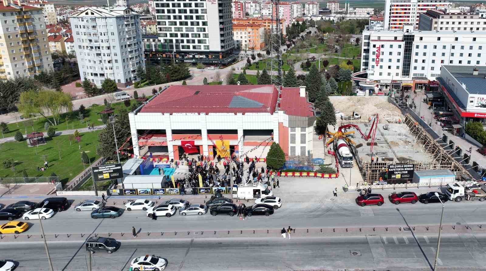 Başkan Altay, Talha Bayrak&ccedil;ı LİMA&rsquo;nın iş başlangıcını yaparak, Bosna Hersek FERA&rsquo;nın temelini attı
