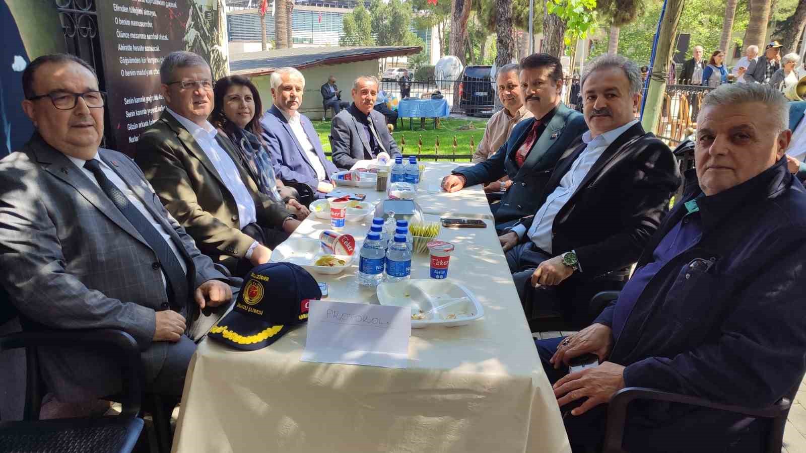 Denizli&rsquo;de şehit ve gaziler i&ccedil;in 2 bin kişilik hayır
