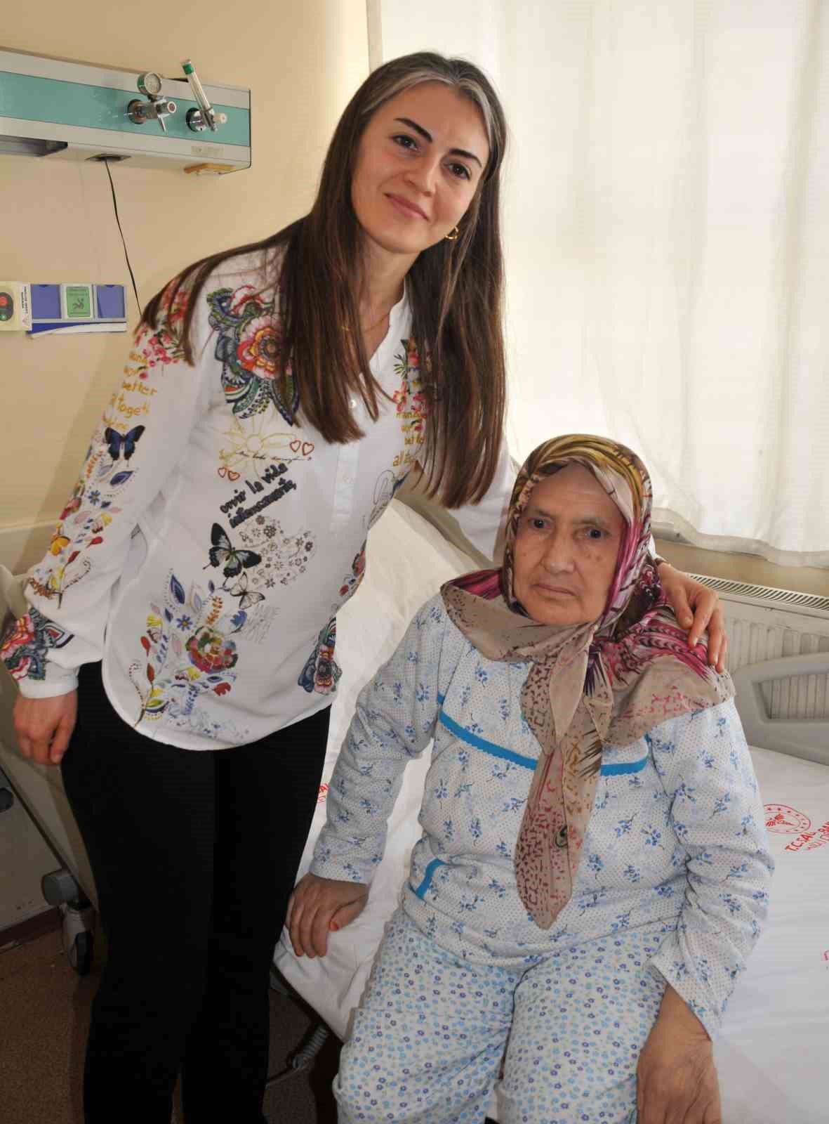 Yumurtalık kanseri teşhisi konulan hasta 12 g&uuml;nde sağlığına kavuştu
