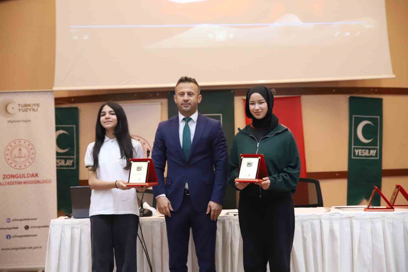 Zonguldak&rsquo;ta "Sağlıklı Nesil Sağlıklı Gelecek" Yarışmasının &Ouml;d&uuml;l T&ouml;reni Ger&ccedil;ekleştirildi
