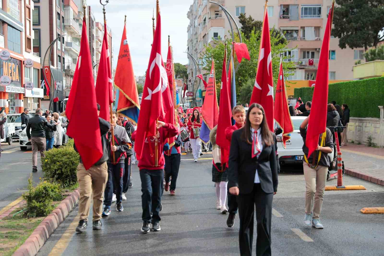Aliağa&rsquo;da 23 Nisan &Ccedil;ocuk Bayramı coşkuyla kutlandı
