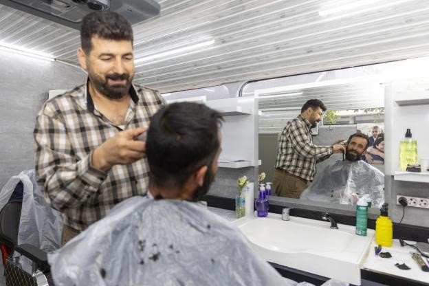 Mersin B&uuml;y&uuml;kşehir Belediyesinden sosyal destek seferberliği
