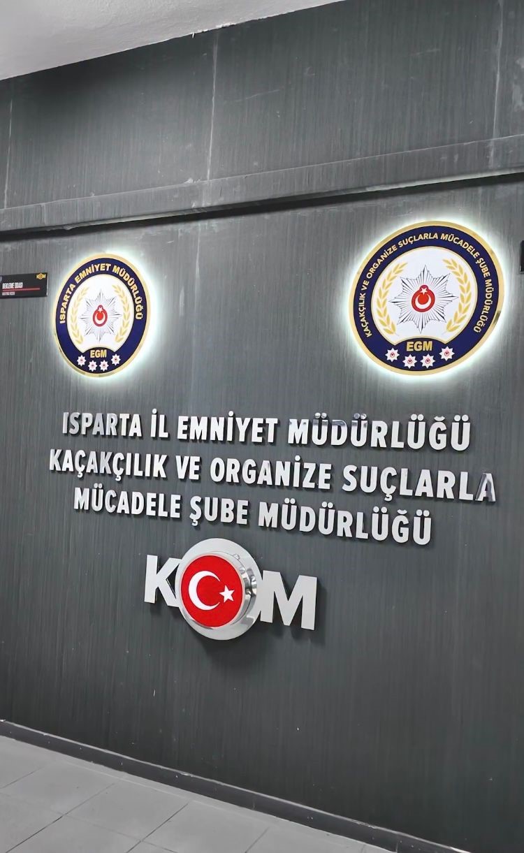 Isparta&rsquo;da  22 yıl hapis cezası bulunan firari yakalandı
