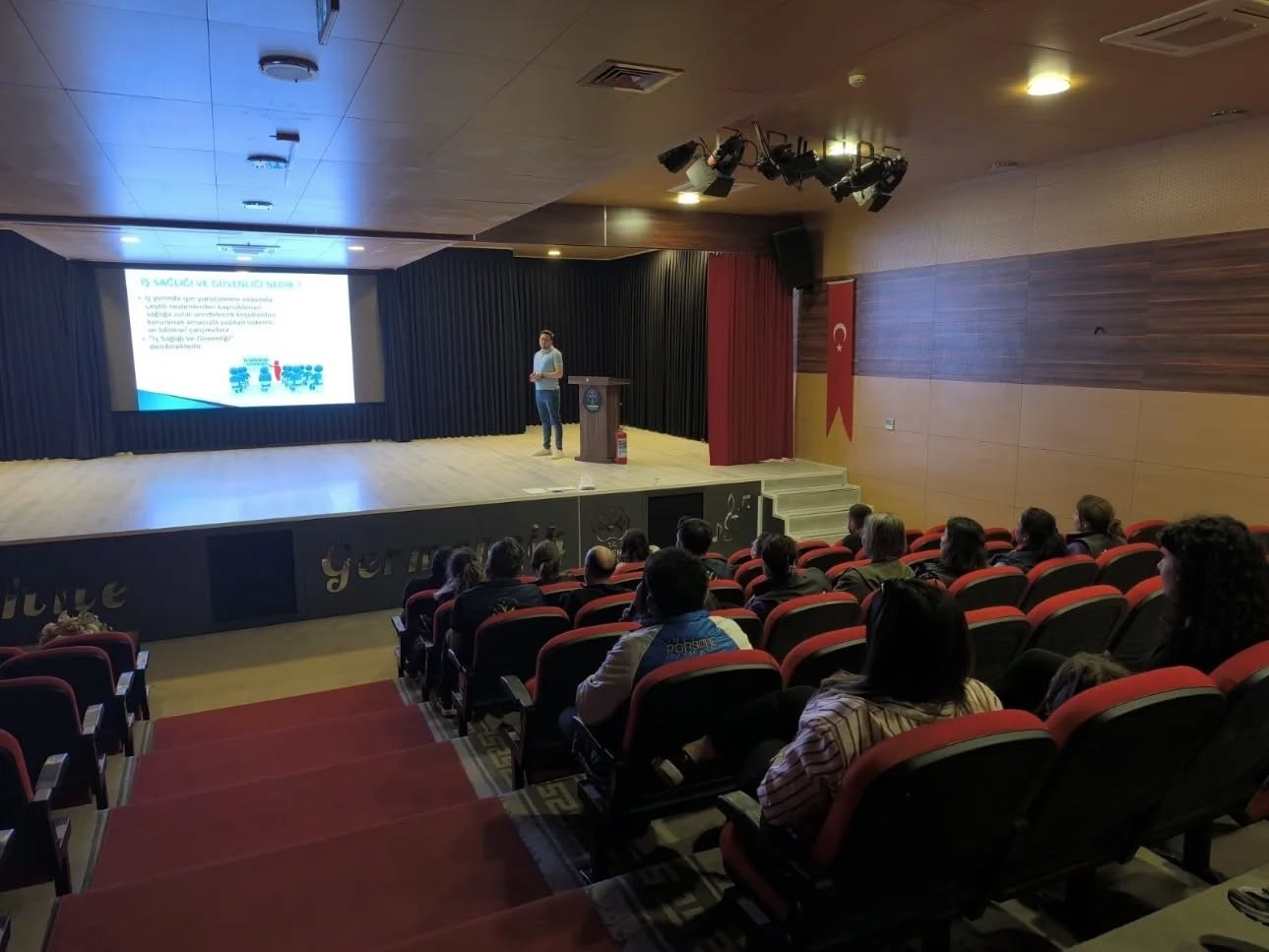 Germencik Belediyesi&rsquo;nden personele iş g&uuml;venliği eğitimi
