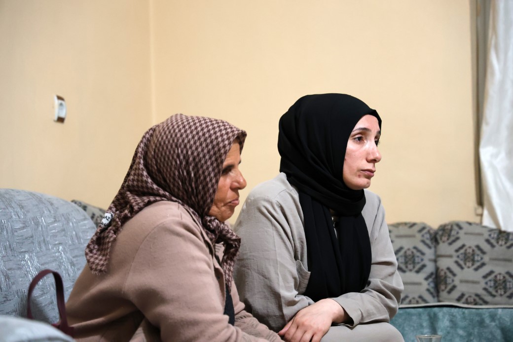 Ayrı şehirler, kayıp hayatlar: Cesetleri bulunamayan G&uuml;listan Doku ve Mekiye Akyel&rsquo;in ailesi Diyarbakır&rsquo;da bir araya geldi