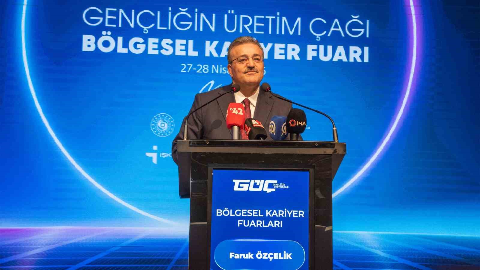 İKAF&rsquo;26 &lsquo;Gen&ccedil;liğin &Uuml;retim &Ccedil;ağı&rsquo; temasıyla kapılarını a&ccedil;tı
