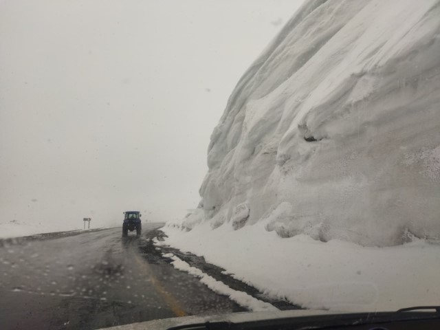 Kar kalınlığı tabela boyunu ge&ccedil;ti