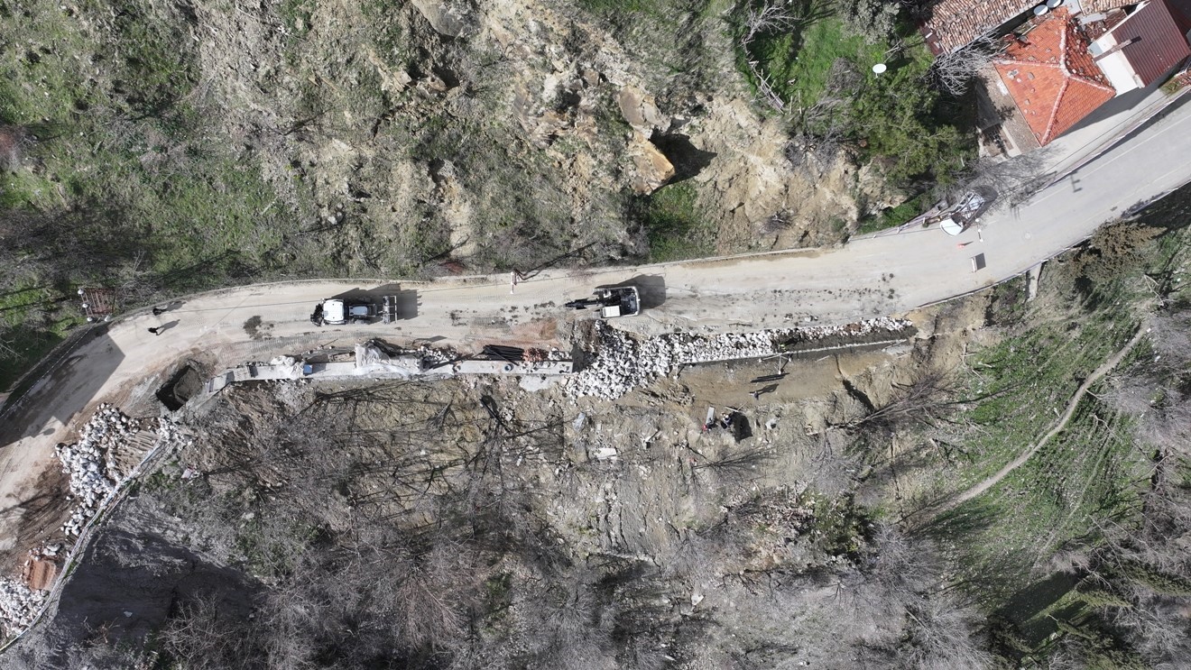 Denizli B&uuml;y&uuml;kşehir&rsquo;den Babadağ&rsquo;da ulaşım yatırımı
