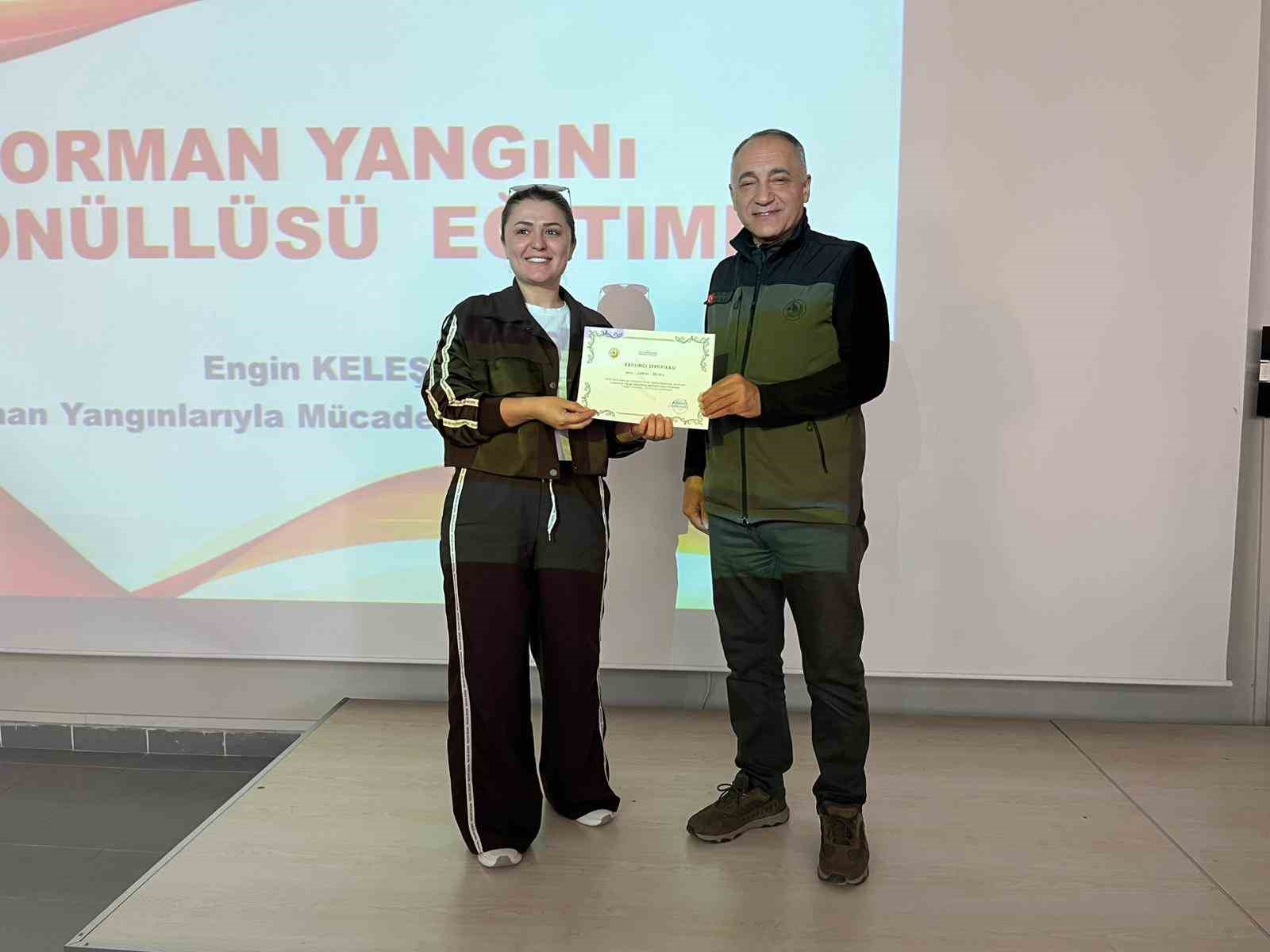 Vezirk&ouml;pr&uuml; MYO&rsquo;da Yangın G&ouml;n&uuml;ll&uuml;s&uuml; Eğitimi
