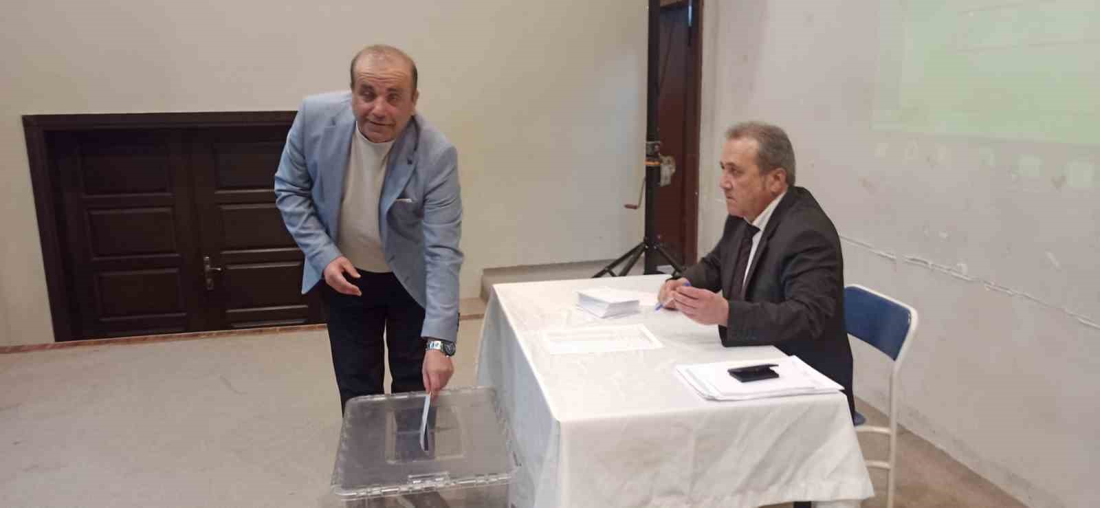 Devrek&rsquo;te K&ouml;ylere Hizmet G&ouml;t&uuml;rme Birliği Toplantısı
