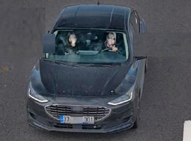 KHK ile ihra&ccedil; olan şahsa belediye ara&ccedil; vermiş: Otomobil aile aracı gibi olmuş