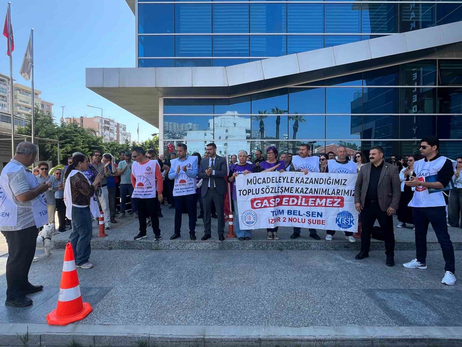 Bayraklı Belediyesi&rsquo;nde memurların hak arayışı s&uuml;r&uuml;yor
