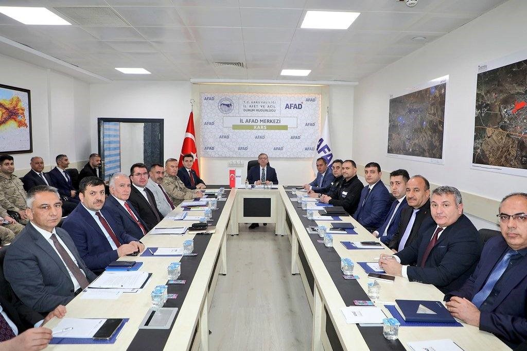 Kars&rsquo;ta afetlere karşı hazırlık masaya yatırıldı
