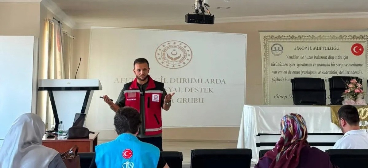 Sinop’ta müftülük personeline "psikososyal destek" eğitimi