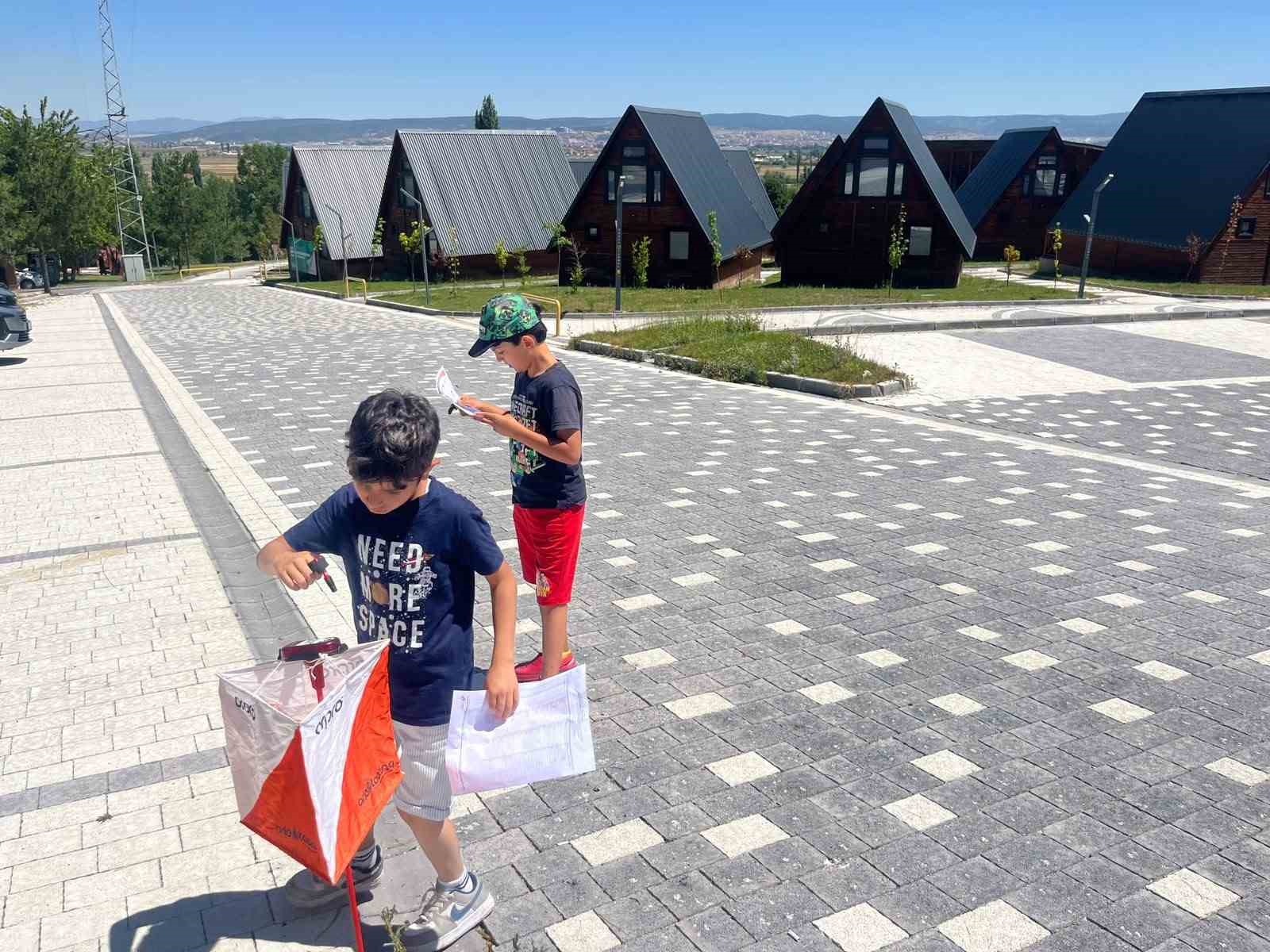 Sporcular G&ouml;bel&rsquo;de y&ouml;nlerini bulmak i&ccedil;in yarıştı