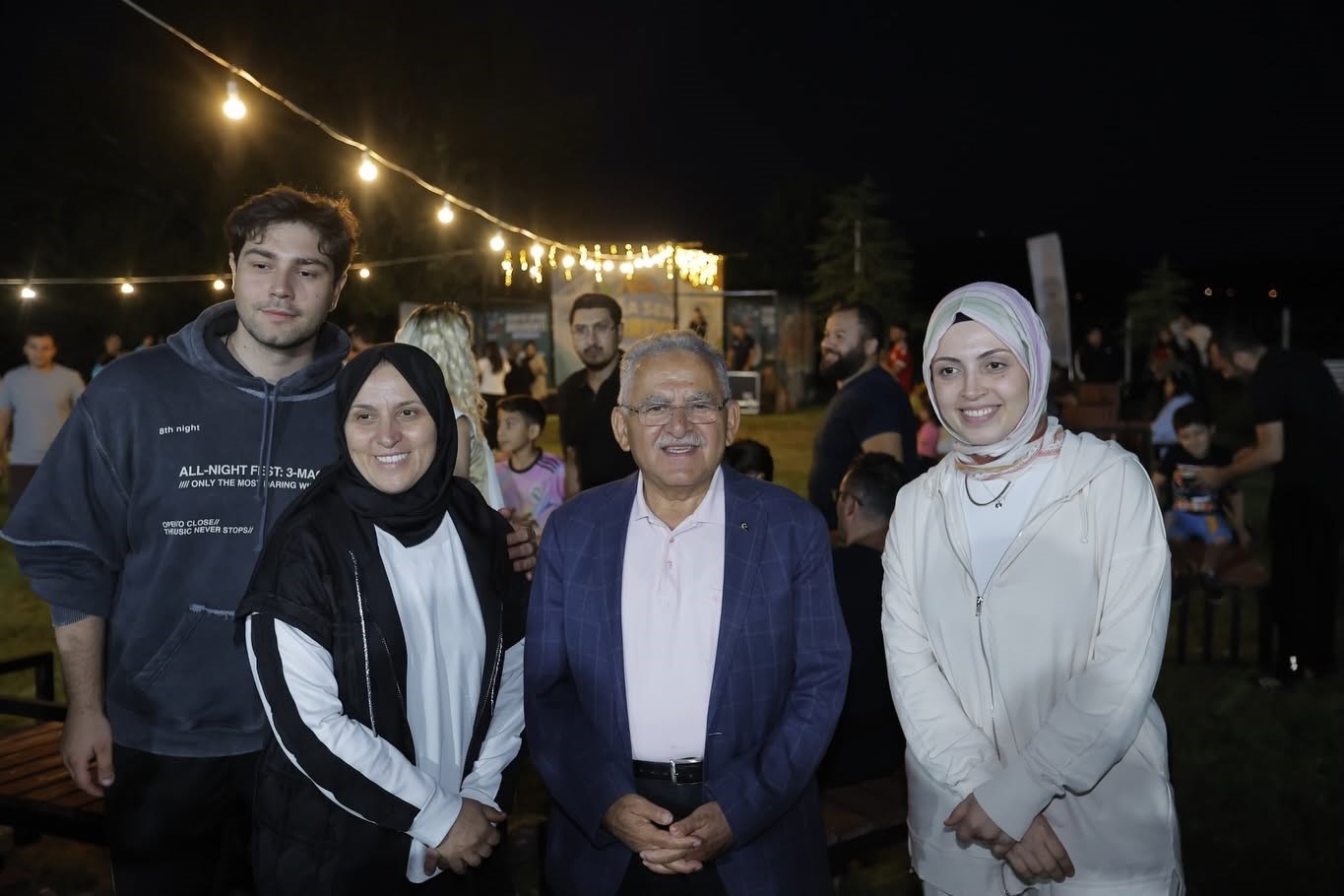 Başkan Büyükkılıç, Sarımsaklı’da kamp ateşini yaktı