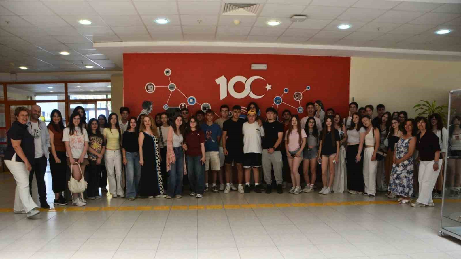 EÜ İletişim Fakültesinden lise öğrencilerine ’Yeni Medya ve Podcast Atölyesi’