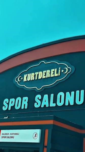 Mimarlar Odası Kurtdereli Spor Salonu&rsquo;nu g&uuml;&ccedil;lendirerek yeniden kazandırılması istendi