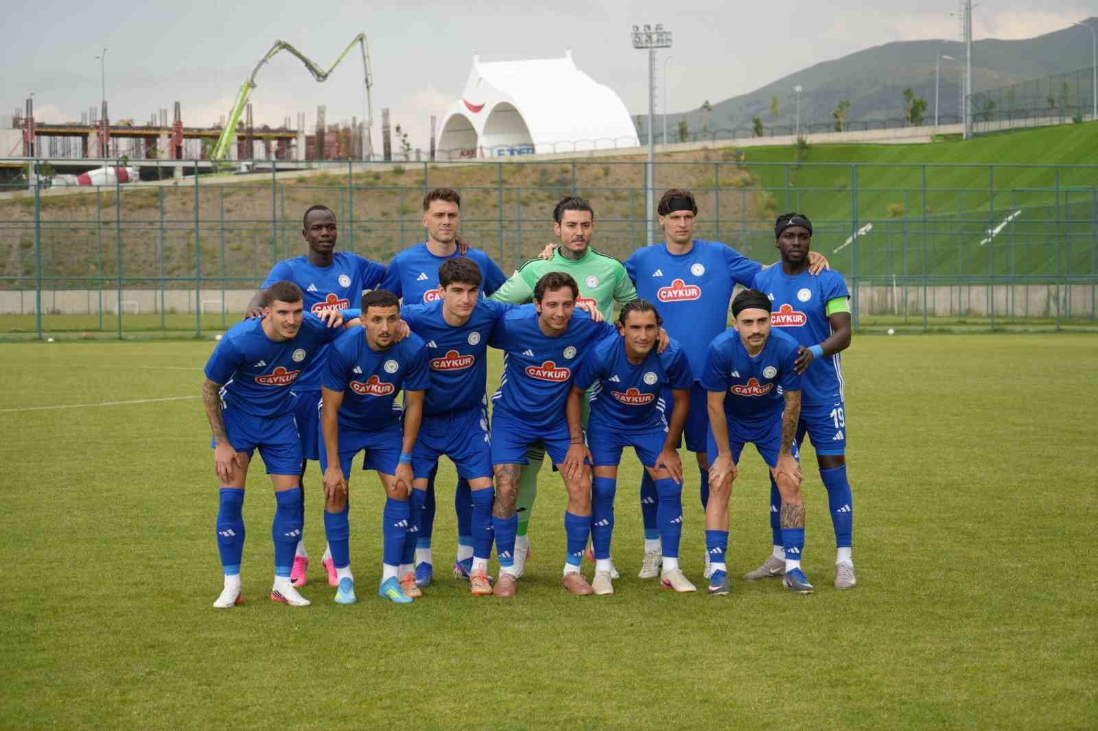 Hazırlık maçı: Erzurumspor FK: 0 - Çaykur Rizespor: 0