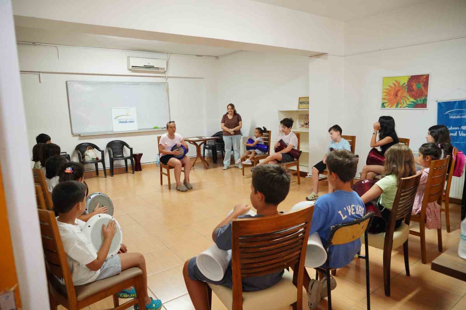 Ayvalık’ta çocuklar ritimle büyüyor