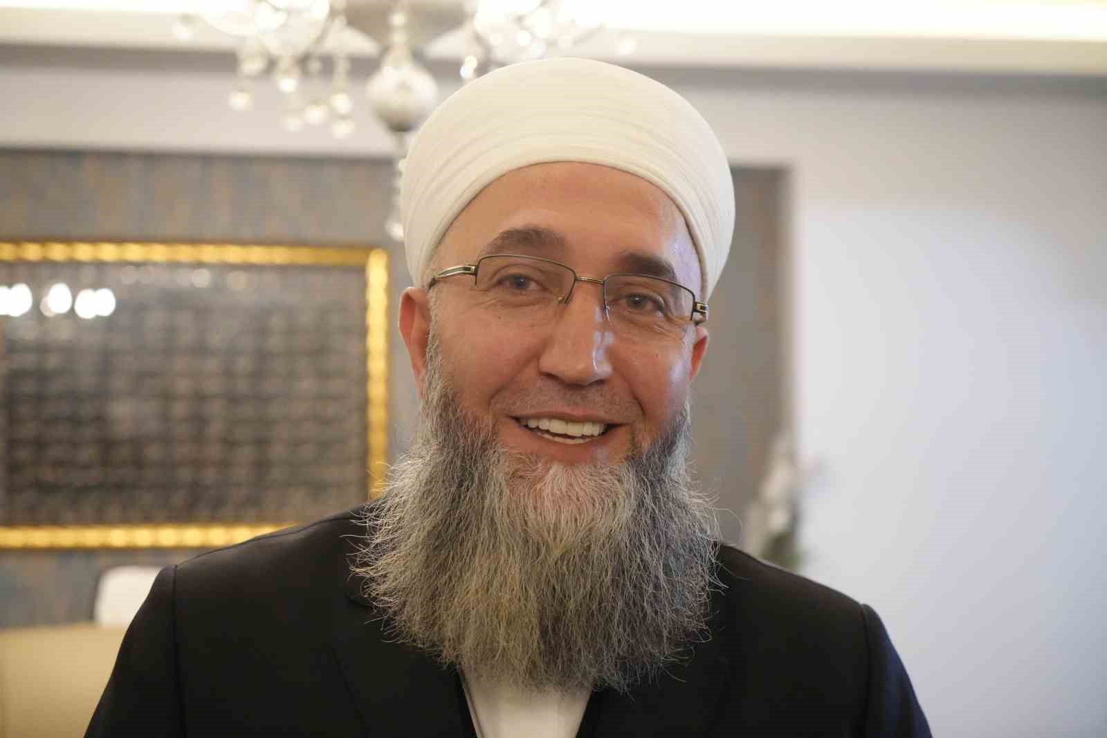 Yusuf Ziya Gümüşel’in öğrencisi: "Bu kadar insana sadece bir iddiadan yola çıkarak zulmediliyor"