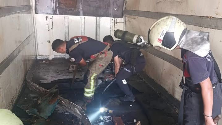 Dörtyol’da iş yerinde çıkan yangın kontrol altına alındı