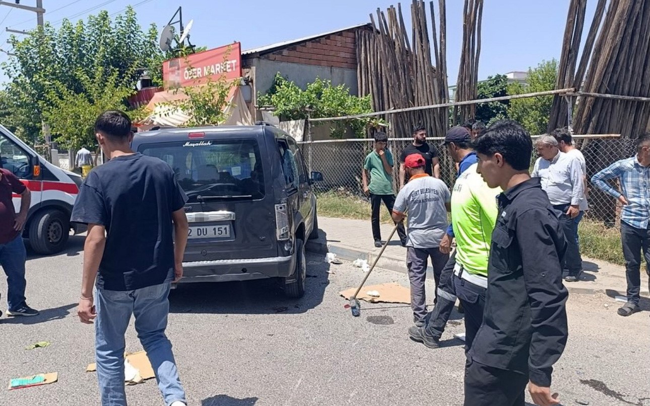 Siirt’te otomobil ile motosiklet çarpıştı: 2 yaralı
