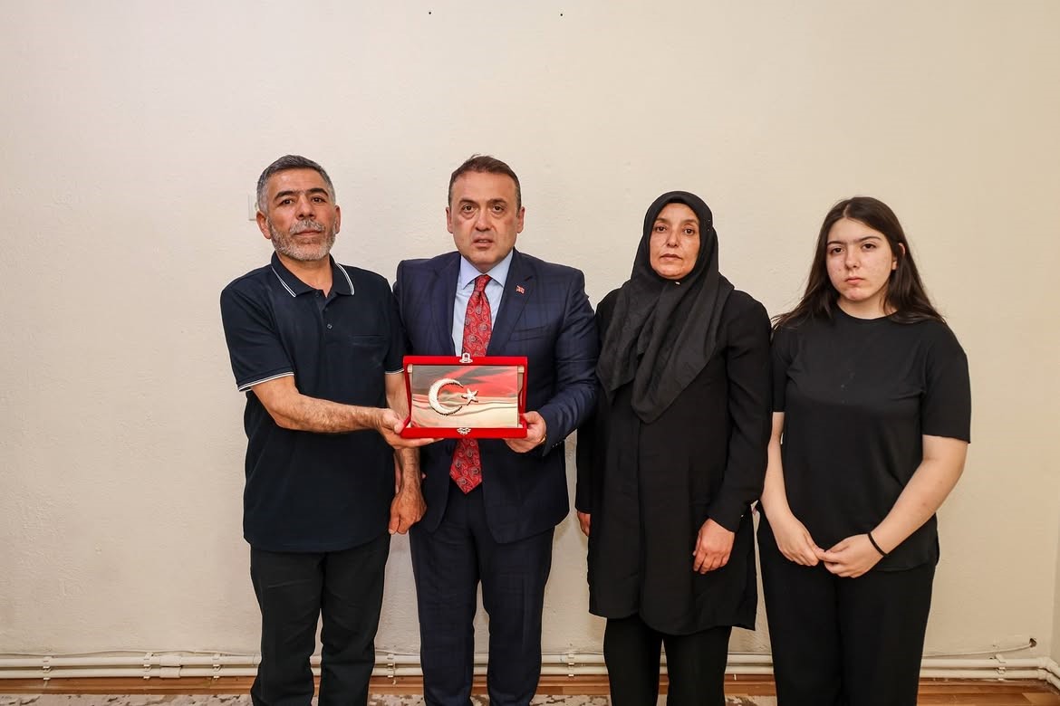 15 Temmuz’da şehit ailesine anlamlı ziyaret