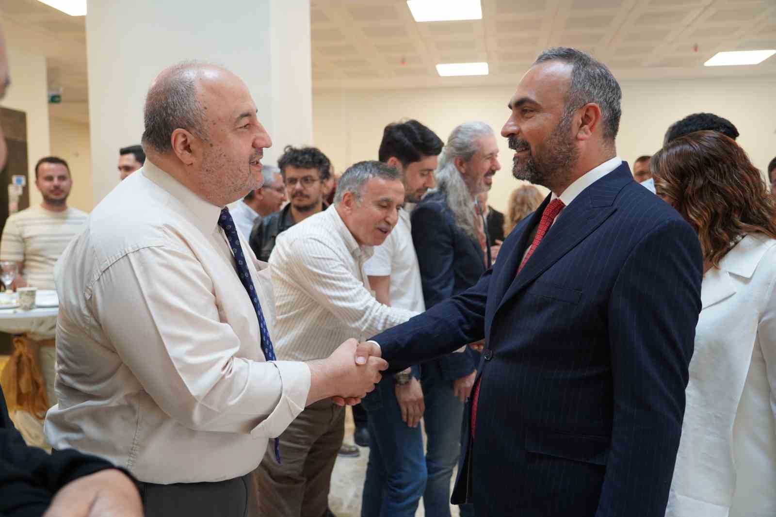 BARÜ ailesi geleneksel bayramlaşma programında bir araya geldi