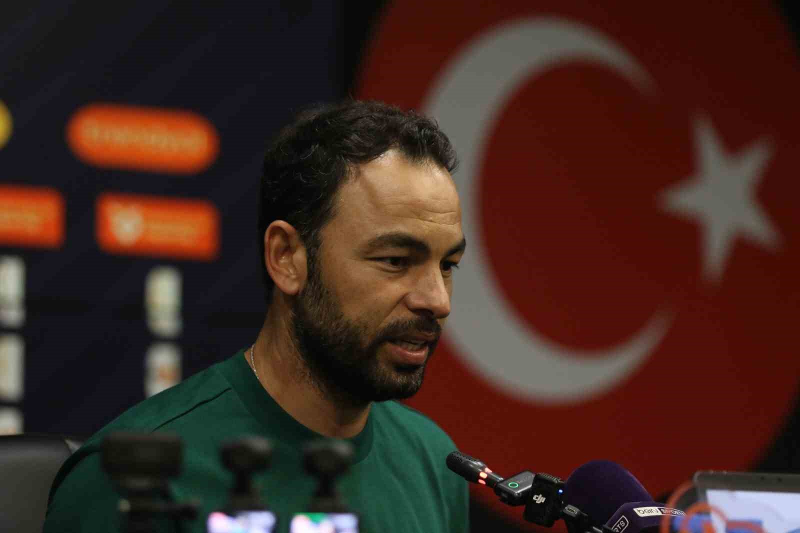 Sel&ccedil;uk İnan: "Galibiyeti taraftarımıza armağan ediyorum"