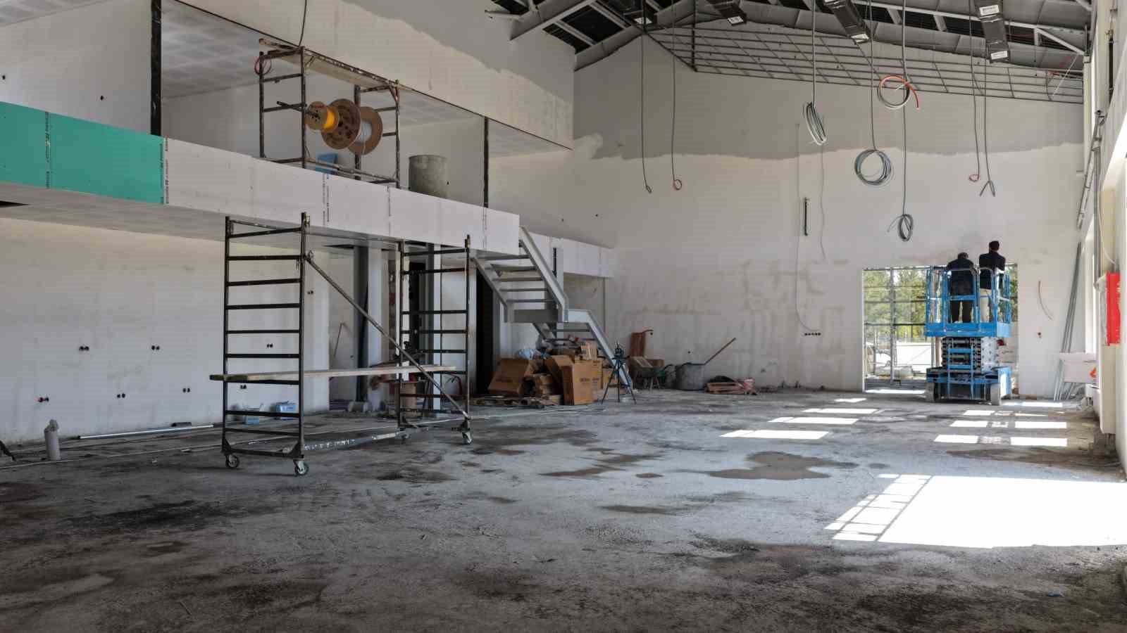 Atatürk üniversitesi kampüsünde yükselen millî teknoloji atölyesinde sona gelindi