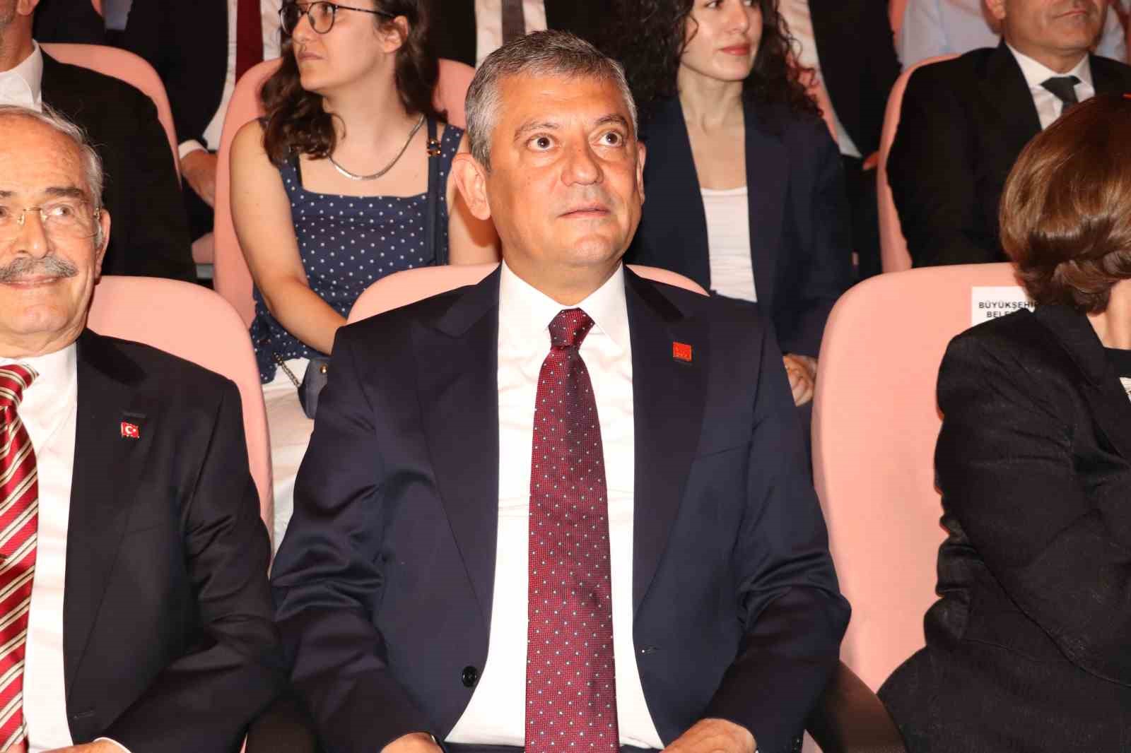 CHP Grup Başkanı &Ouml;zel Eskişehir&rsquo;de konuştu