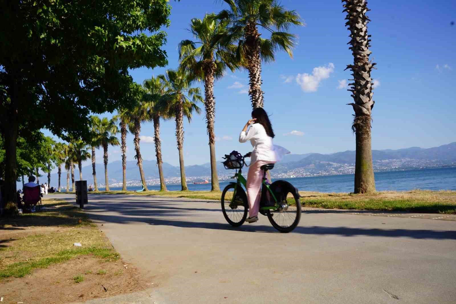 Kocaelililer akıllı bisikletle 6 ayda "dünyayı 70 kez turladı"