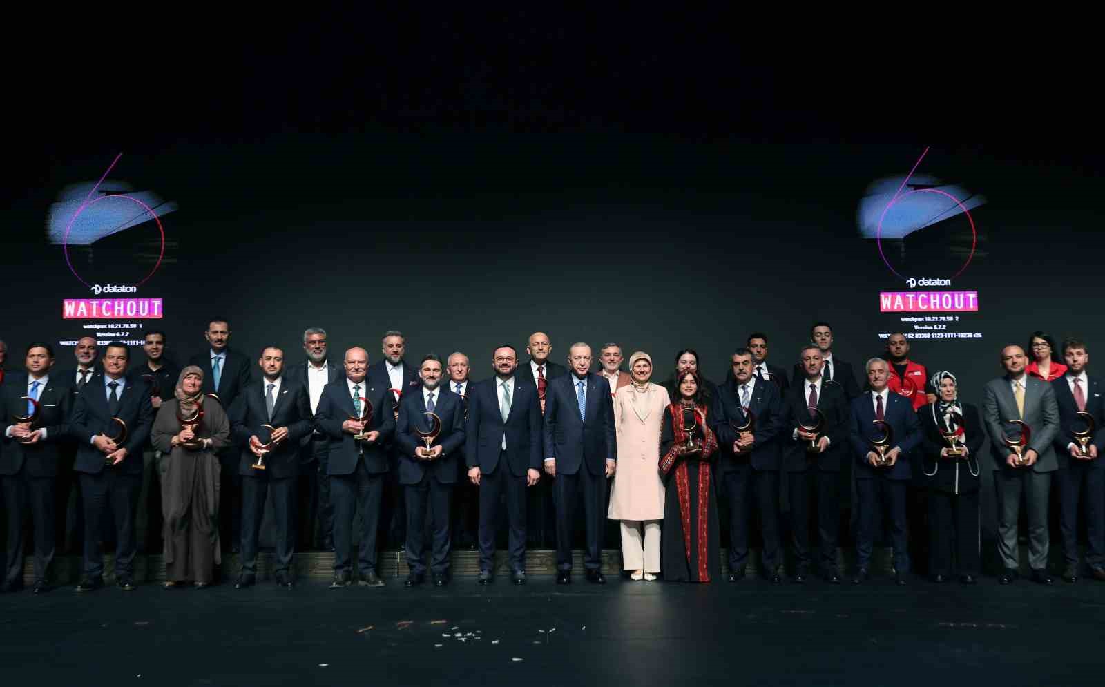 Cumhurbaşkanı Erdoğan: "Kritik ilaçları artık ülkemizde üreteceğiz"