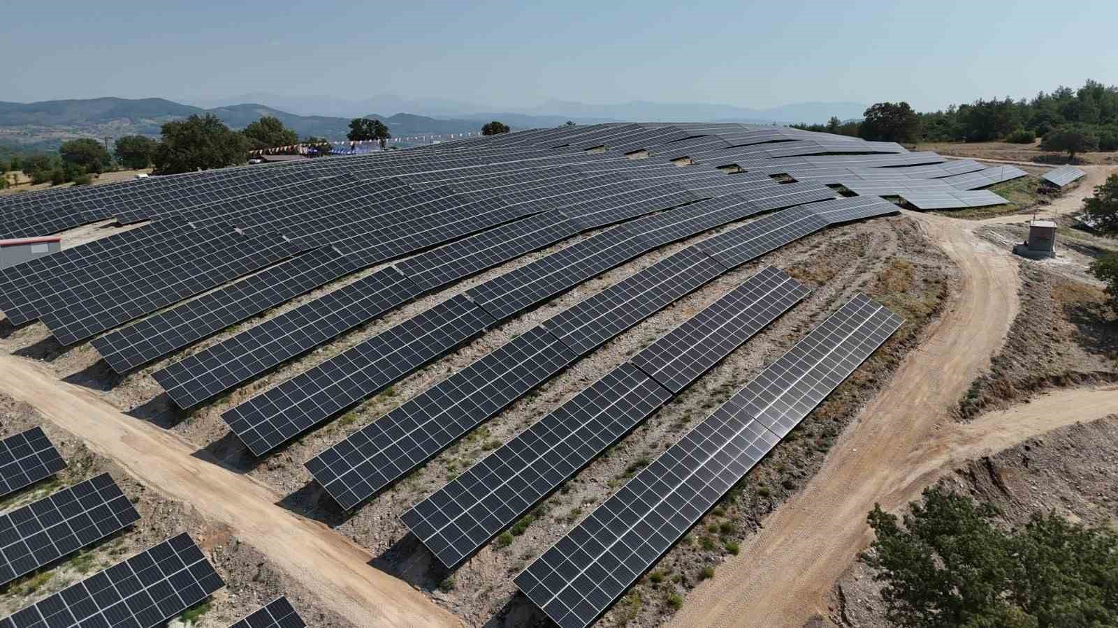 GES yatırımlarıyla 3 bin 375 ton karbon salımının &ouml;n&uuml;ne ge&ccedil;ildi
