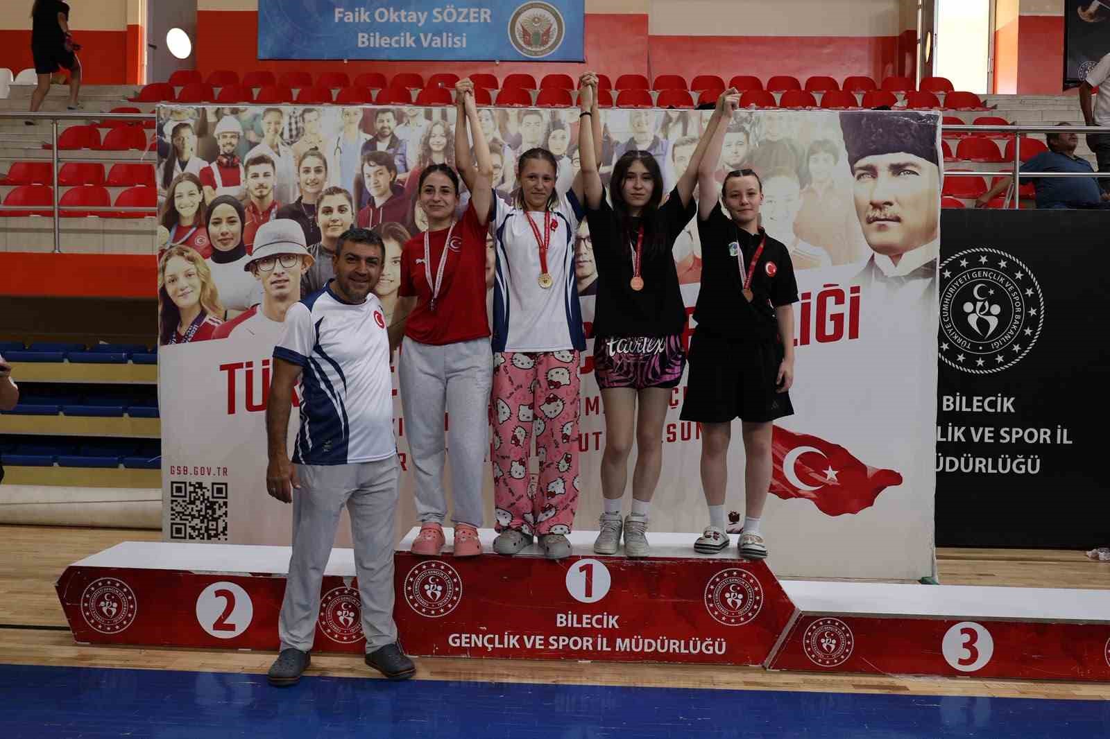 Bilecik’te kick boks şampiyonası tamamlandı