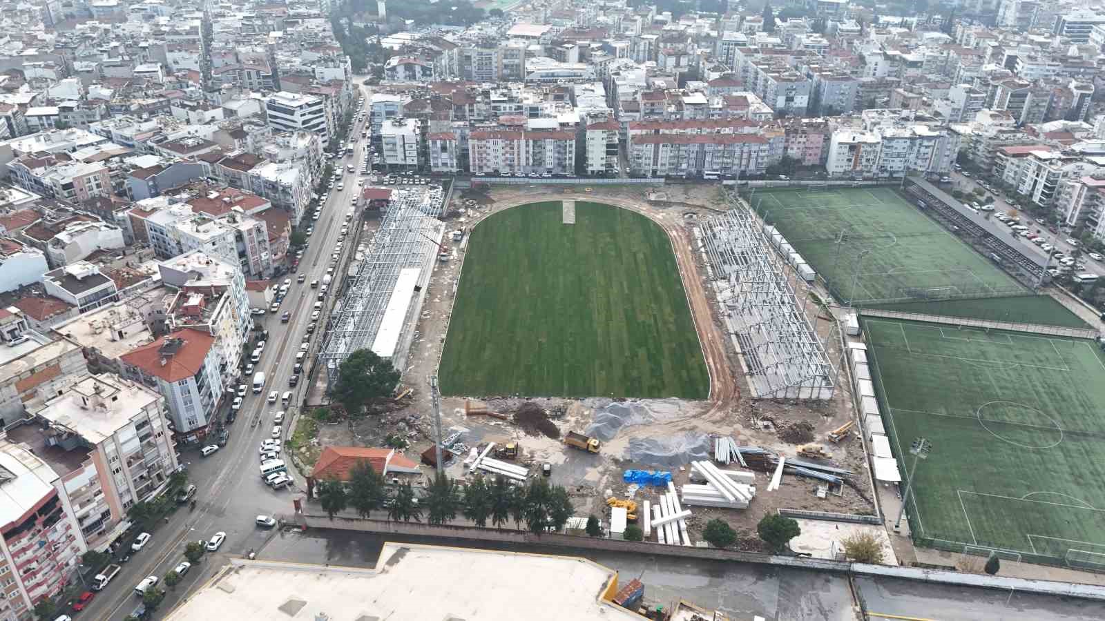 Aydın&rsquo;da 6 bin kişilik Adnan Menderes Stadyumu&rsquo;nun yapımı s&uuml;r&uuml;yor