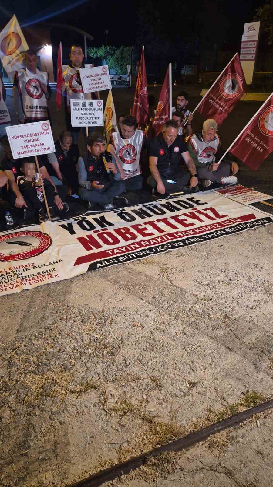 ÜNİPERSAN’dan "tayin ve nakil hakkı" eylemi