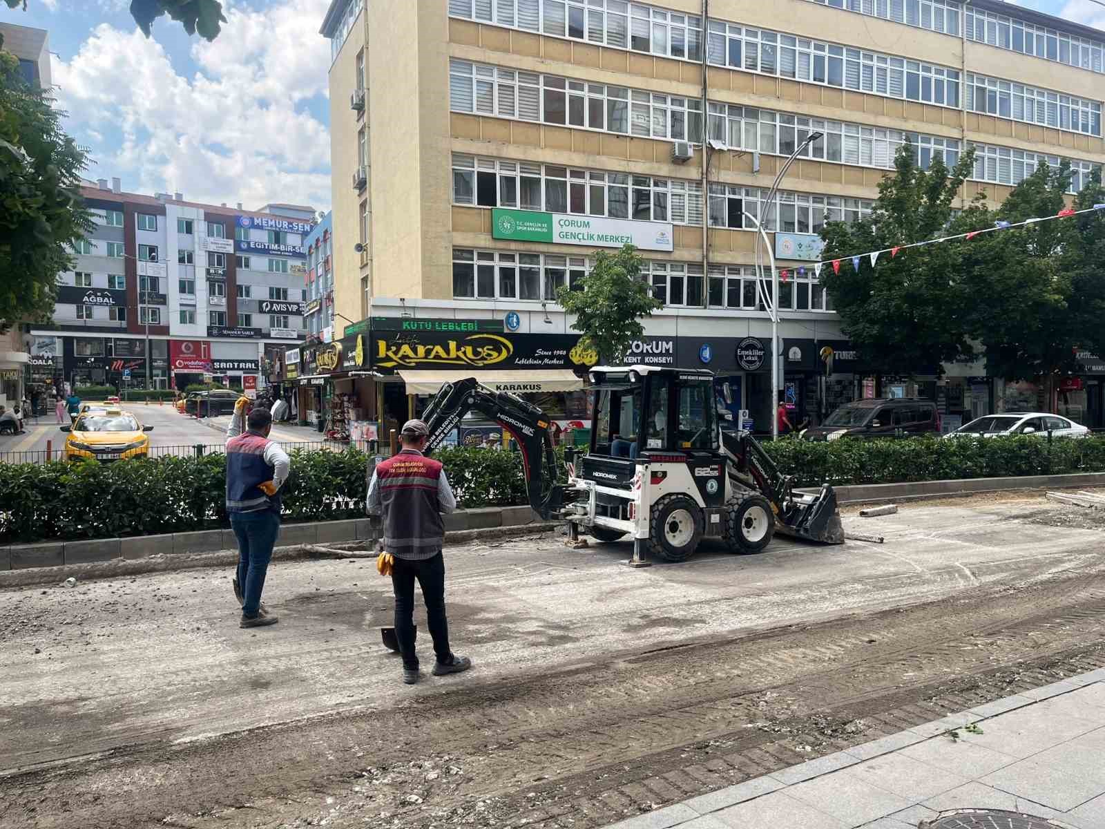 Çorum’un en işlek cadesi yenileniyor