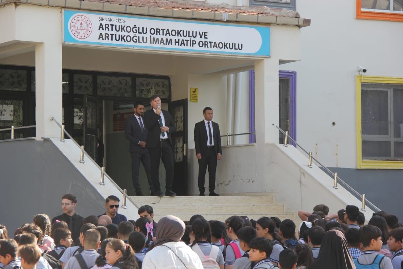 Cizre’de 47 bin öğrenci ders başı yaptı