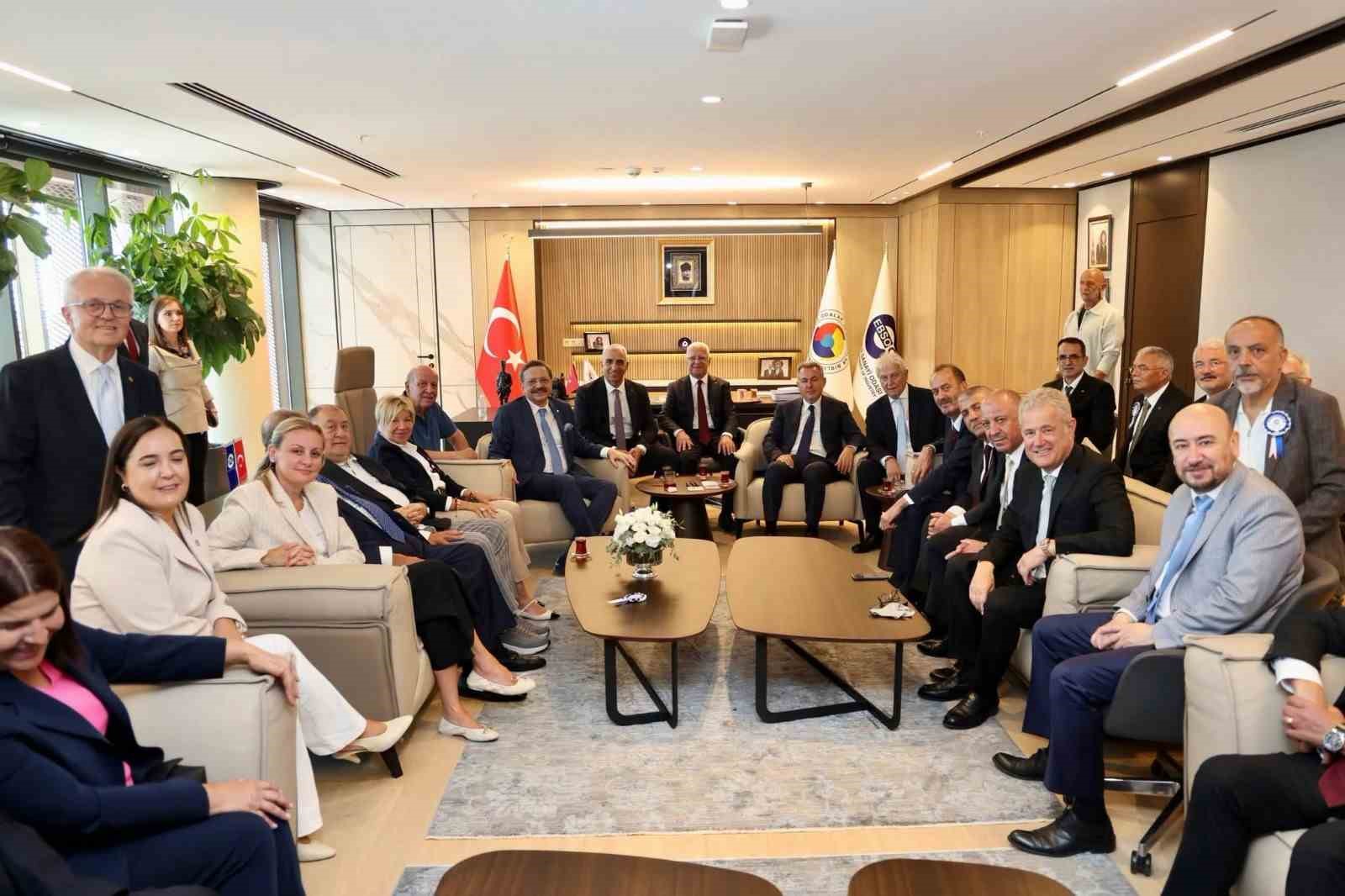 Başkan Ülken, EBSO’nun yeni hizmet binası açılışı törenine katıldı