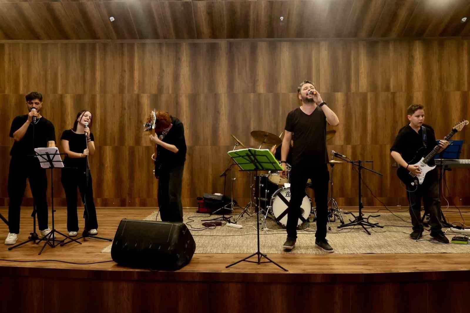 Halime Hatun Kız Öğrenci Yurdu’nda yeni öğrenciler için ’Hoş Geldin’ etkinliği