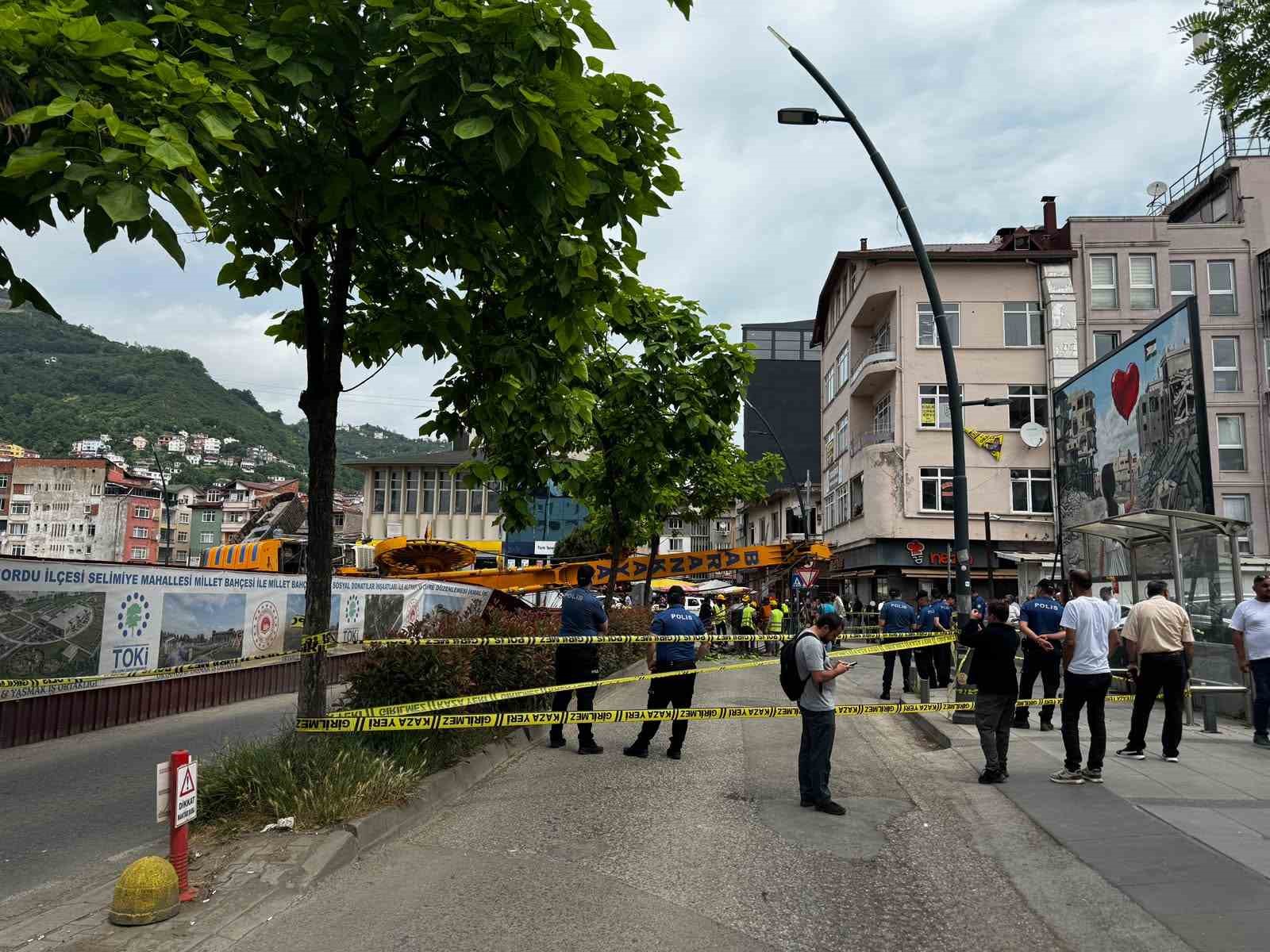 Ordu’da iş makinesi devrildi: 1 yaralı
